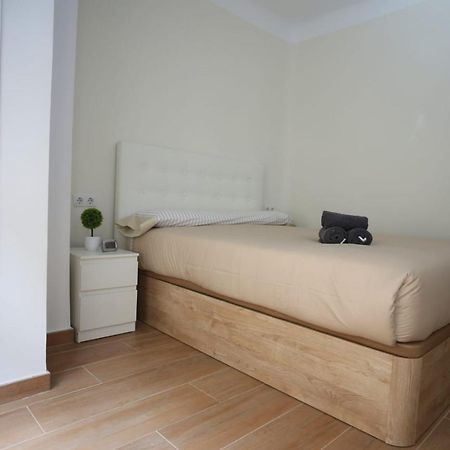 Apartamentos Navas Gam Аликанте Екстериор снимка