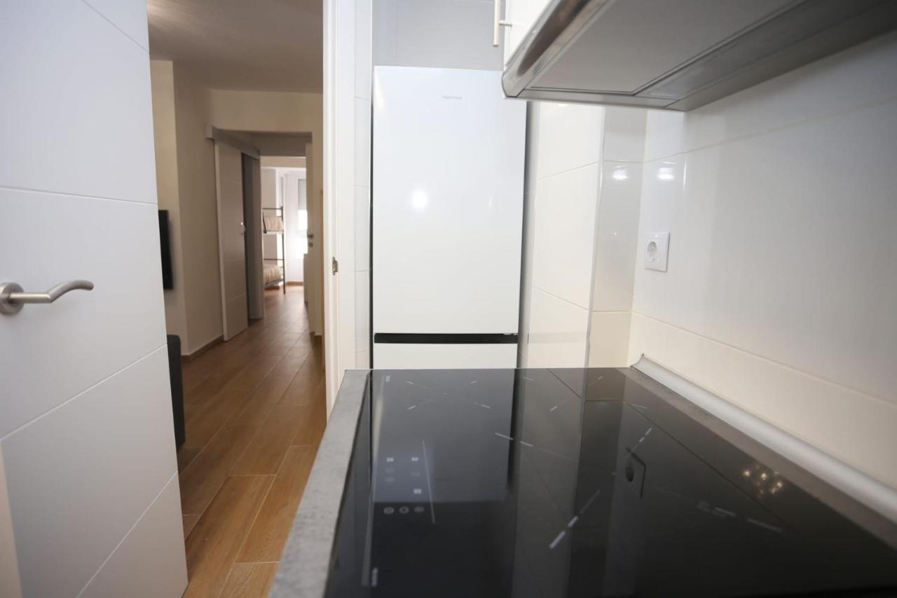 Apartamentos Navas Gam Аликанте Екстериор снимка