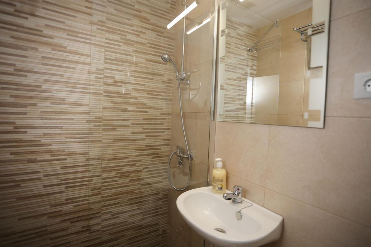 Apartamentos Navas Gam Аликанте Екстериор снимка