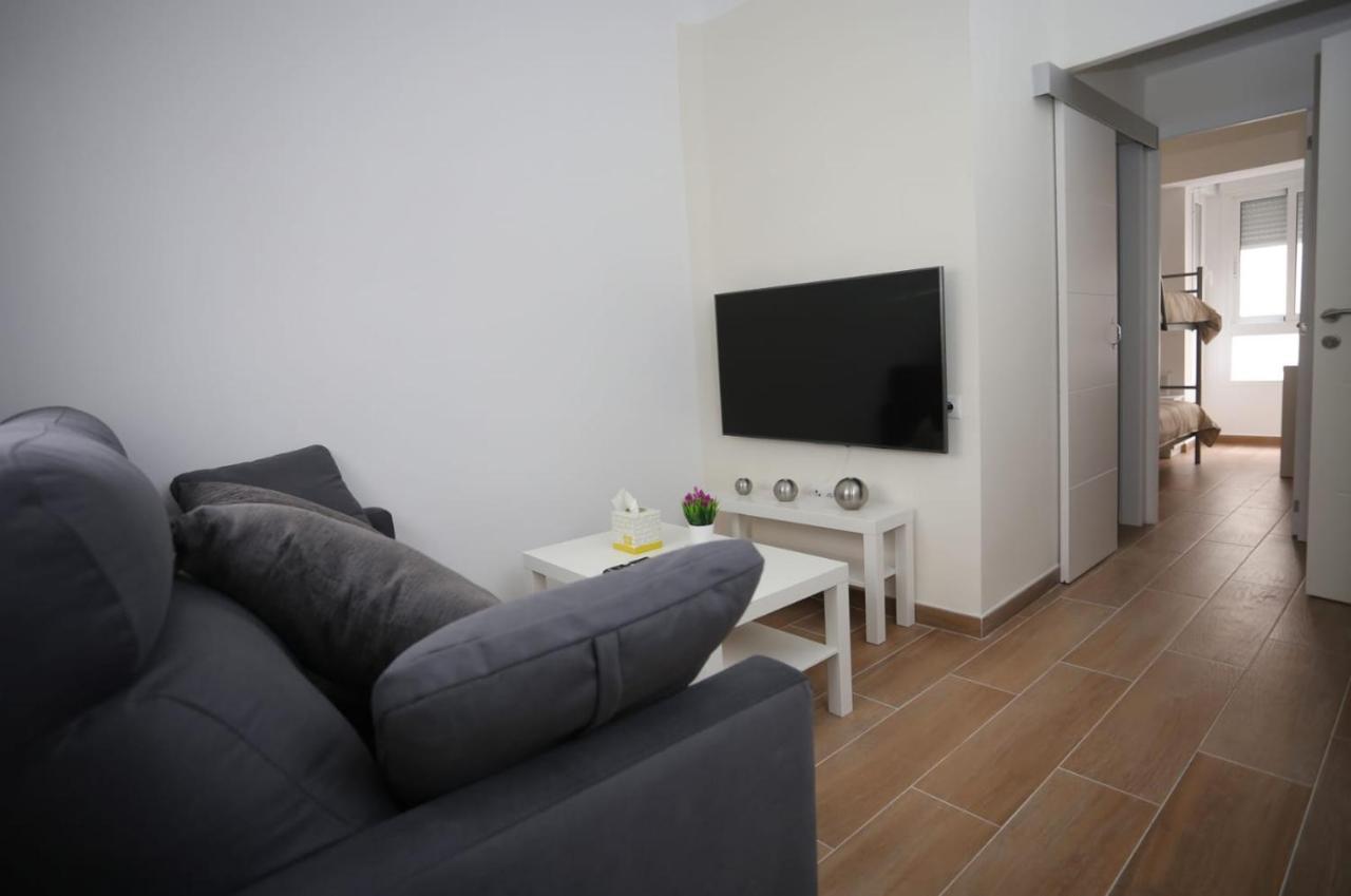 Apartamentos Navas Gam Аликанте Екстериор снимка