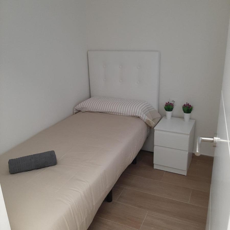 Apartamentos Navas Gam Аликанте Екстериор снимка